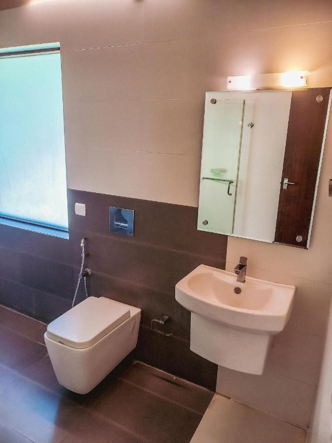 The Wave Lakeview Resort & Spa Wayanad Ngoại thất bức ảnh