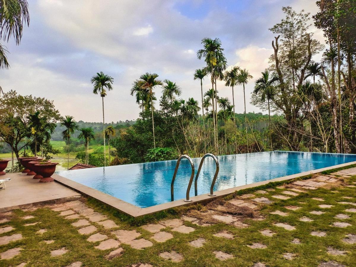 The Wave Lakeview Resort & Spa Wayanad Ngoại thất bức ảnh